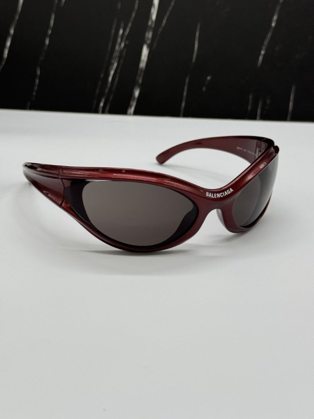 NEW BALENCIAGA BB0317S 002 BURGUNDY UNISEX SUNGLASSES BALENCIAGA EYEWEAR - Picture 5 of 10